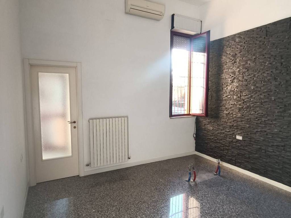 negozio in vendita a San Benedetto del Tronto