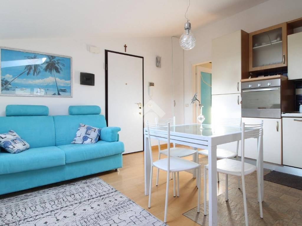appartamento in vendita a San Benedetto del Tronto in zona Sentina
