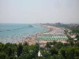 locale commerciale in vendita a San Benedetto del Tronto