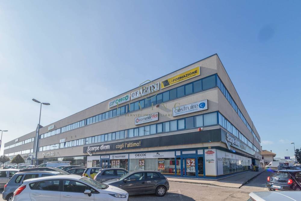 ufficio in vendita a San Benedetto del Tronto