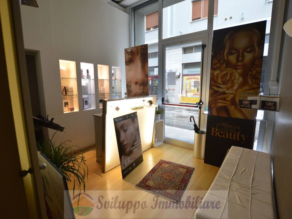 negozio in vendita a San Benedetto del Tronto