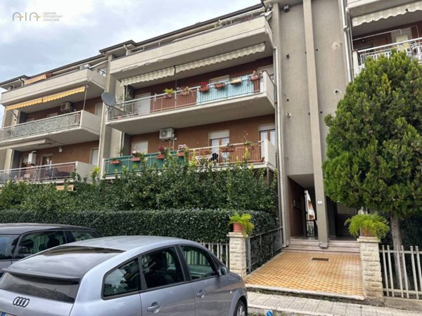 appartamento in vendita a San Benedetto del Tronto in zona Sentina