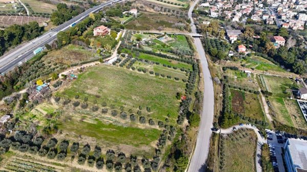 terreno agricolo in vendita a San Benedetto del Tronto