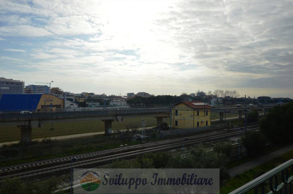 appartamento in vendita a San Benedetto del Tronto in zona Sentina