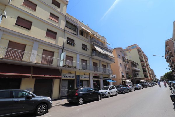 locale commerciale in vendita a San Benedetto del Tronto