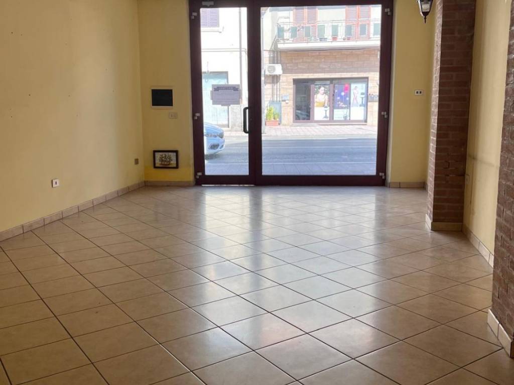 negozio in vendita a San Benedetto del Tronto