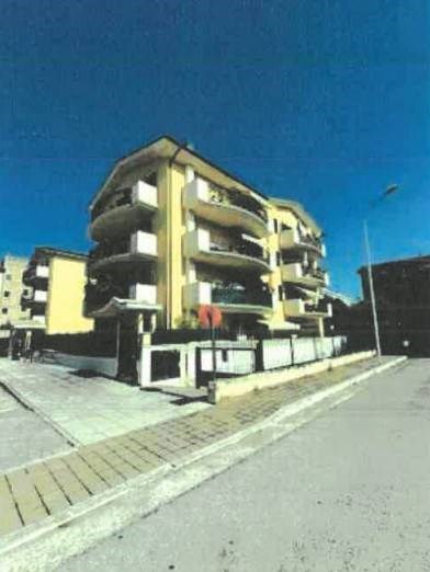 appartamento in vendita a San Benedetto del Tronto in zona Sentina