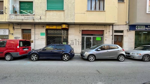 locale commerciale in vendita a San Benedetto del Tronto