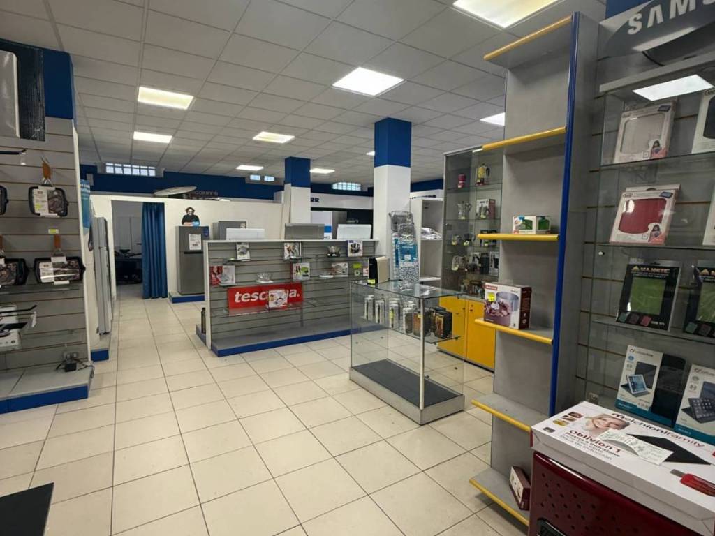 negozio in vendita a San Benedetto del Tronto