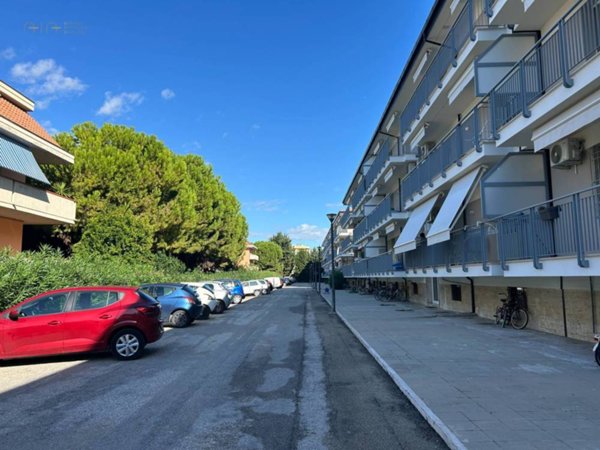 appartamento in vendita a San Benedetto del Tronto in zona Sentina