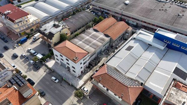 capannone in vendita a San Benedetto del Tronto