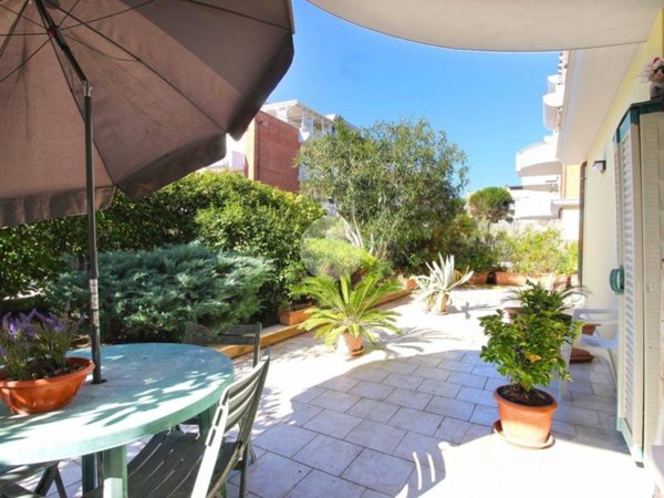 appartamento in vendita a San Benedetto del Tronto in zona Sentina