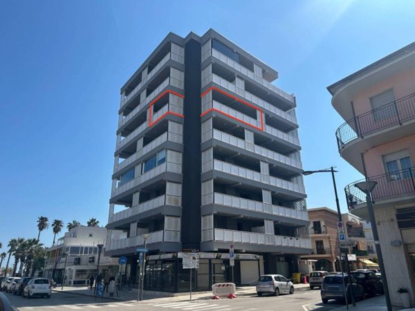 appartamento in vendita a San Benedetto del Tronto in zona Sentina