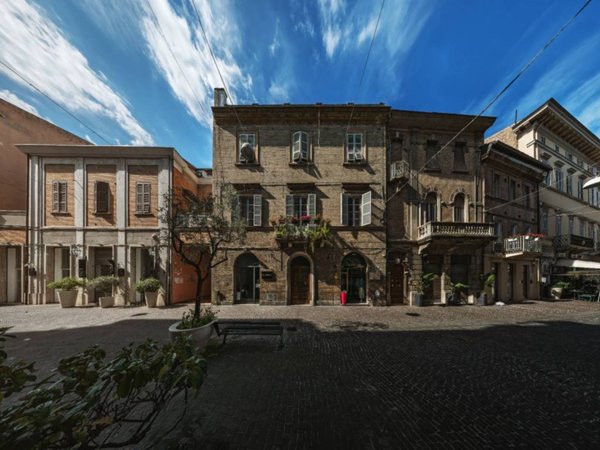 intera palazzina in vendita a San Benedetto del Tronto