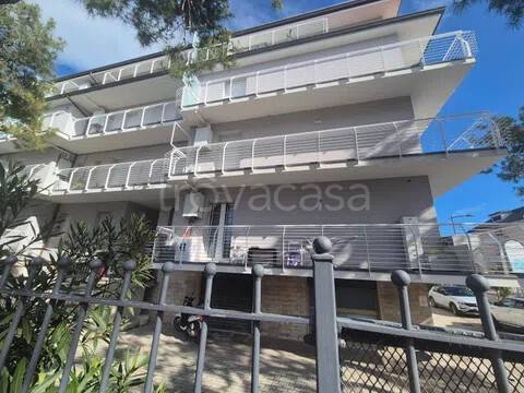 appartamento in vendita a San Benedetto del Tronto in zona Sentina