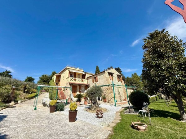 casa indipendente in vendita a San Benedetto del Tronto