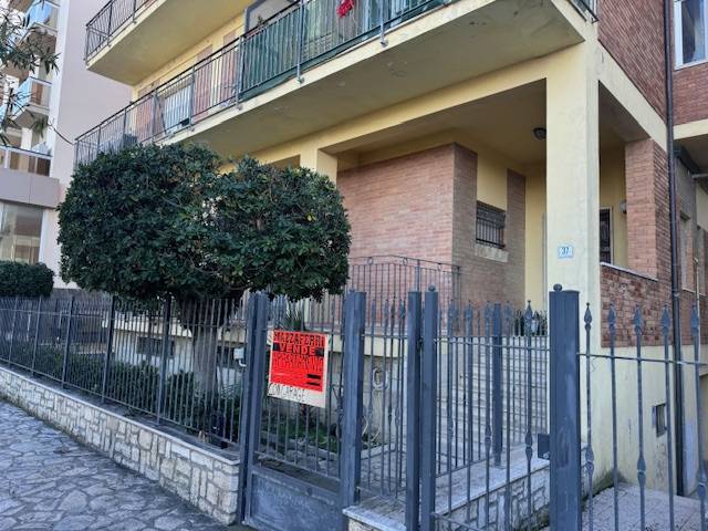 appartamento in vendita a San Benedetto del Tronto in zona Sentina