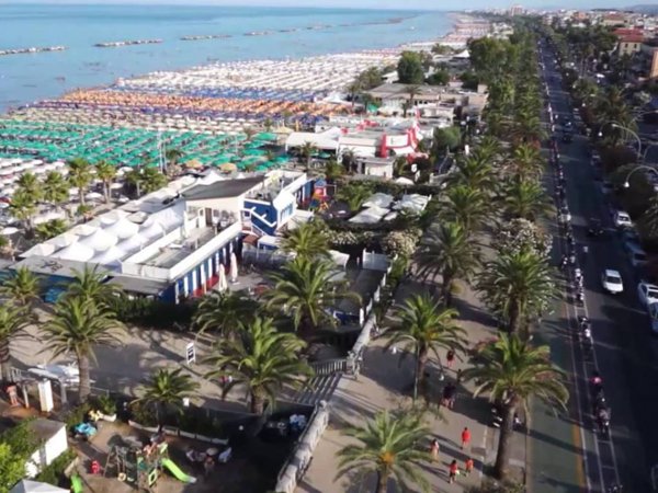 intera palazzina in vendita a San Benedetto del Tronto