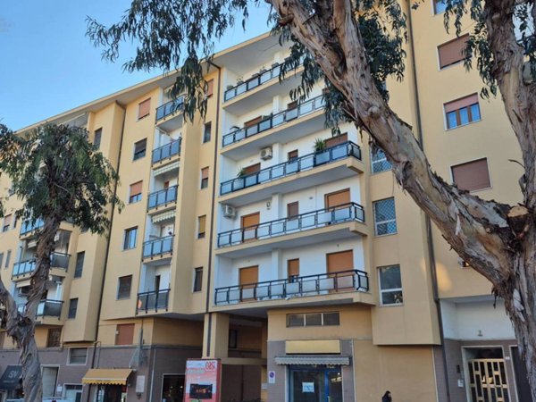 locale di sgombero in vendita a San Benedetto del Tronto