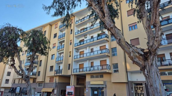 locale di sgombero in vendita a San Benedetto del Tronto