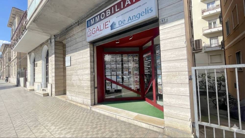 locale commerciale in vendita a San Benedetto del Tronto