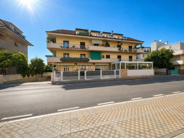 appartamento in vendita a San Benedetto del Tronto in zona Sentina