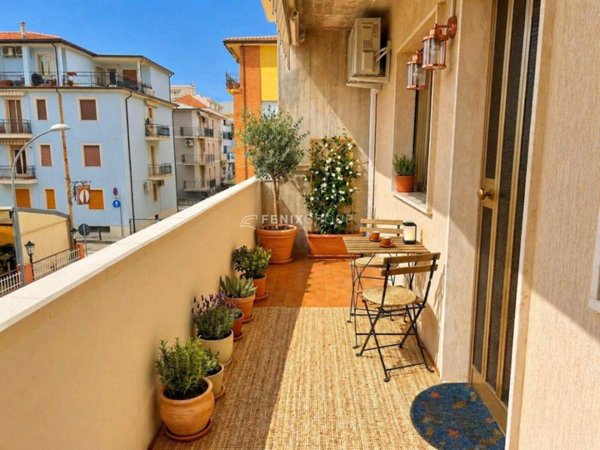 appartamento in vendita a San Benedetto del Tronto in zona Sentina