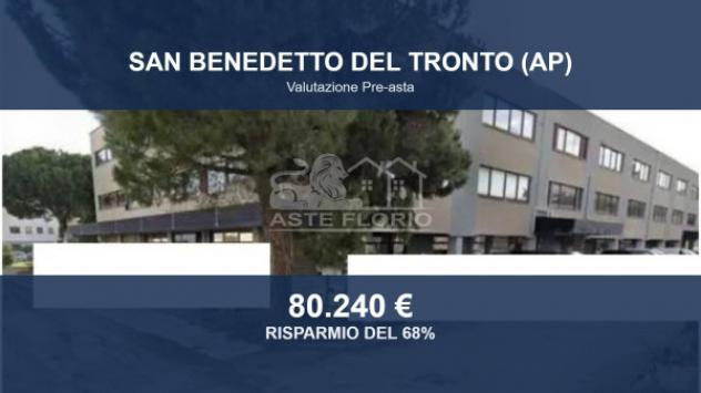 ufficio in vendita a San Benedetto del Tronto in zona Sentina