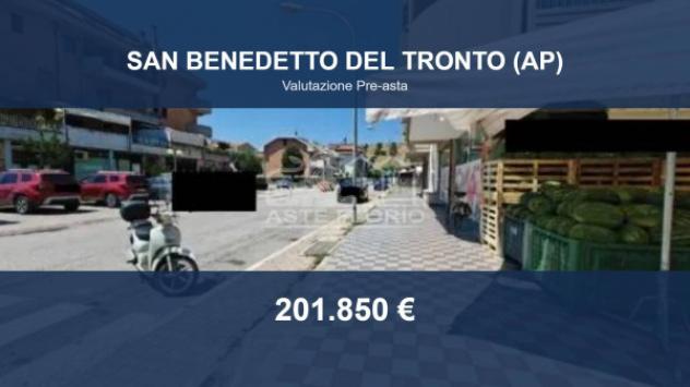 locale commerciale in vendita a San Benedetto del Tronto