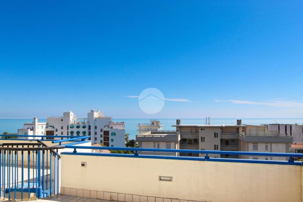 appartamento in vendita a San Benedetto del Tronto in zona Sentina