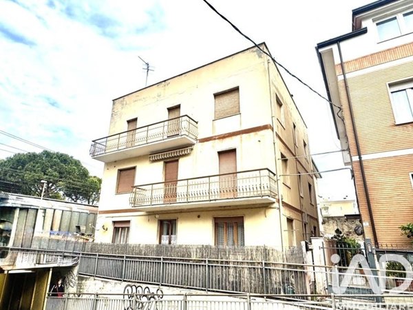 intera palazzina in vendita a San Benedetto del Tronto