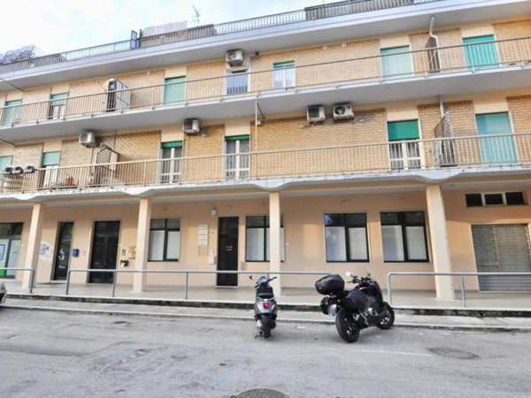 appartamento in vendita a San Benedetto del Tronto in zona Sentina