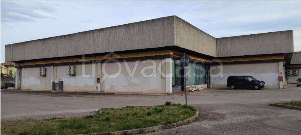 negozio in vendita a San Benedetto del Tronto