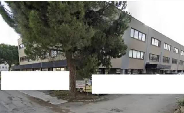 ufficio in vendita a San Benedetto del Tronto in zona Sentina