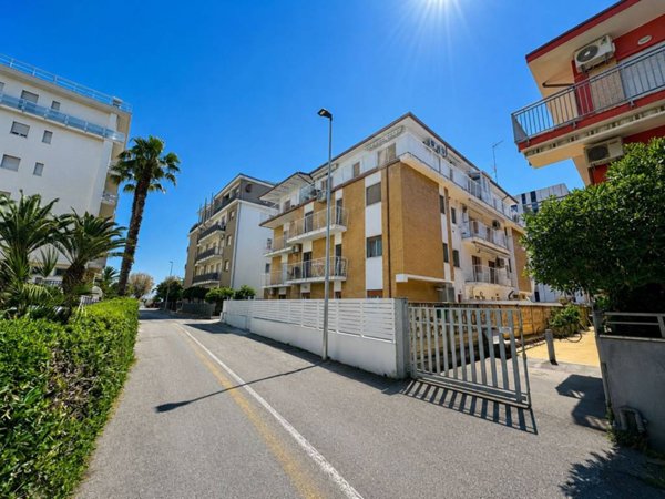 appartamento in vendita a San Benedetto del Tronto in zona Sentina