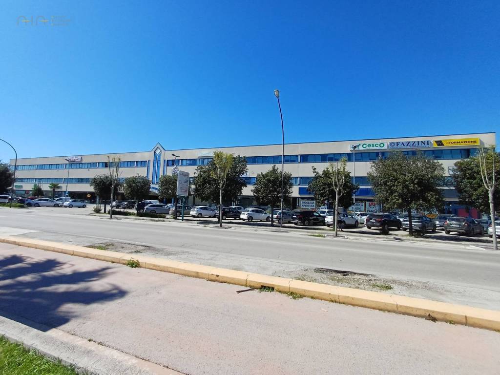 ufficio in vendita a San Benedetto del Tronto