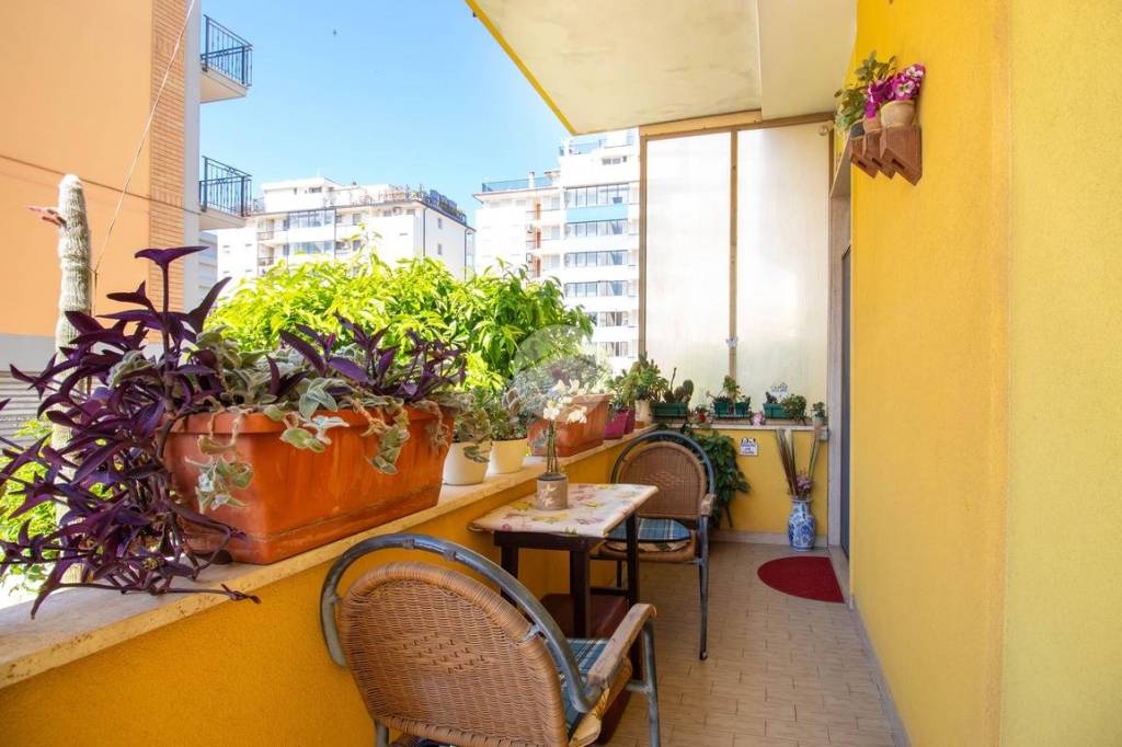 appartamento in vendita a San Benedetto del Tronto in zona Sentina