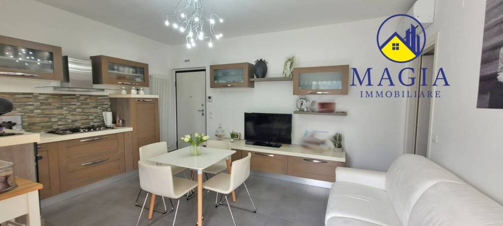 appartamento in vendita a San Benedetto del Tronto in zona Sentina