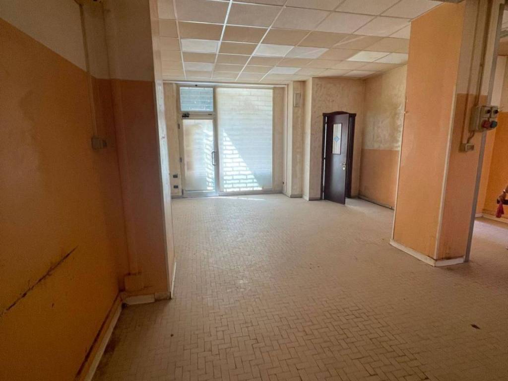 negozio in vendita a San Benedetto del Tronto