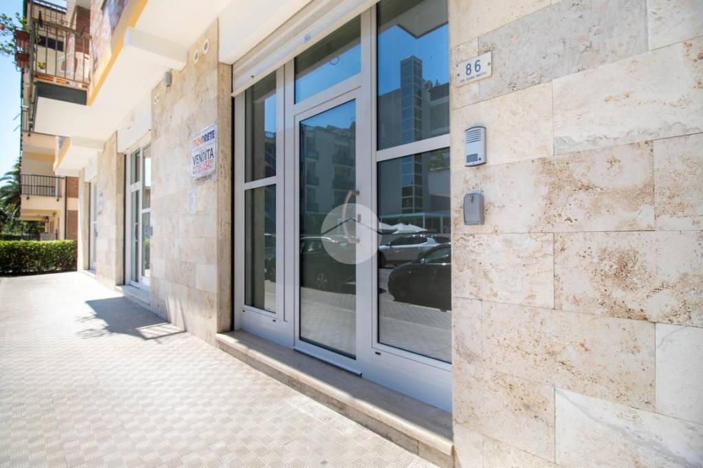 appartamento in vendita a San Benedetto del Tronto in zona Sentina