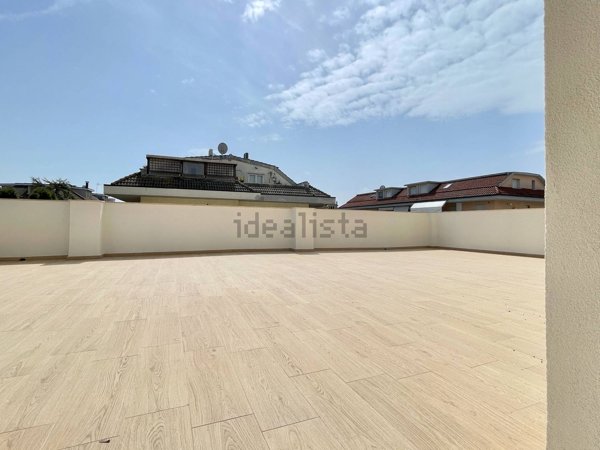 appartamento in vendita a San Benedetto del Tronto in zona Sentina