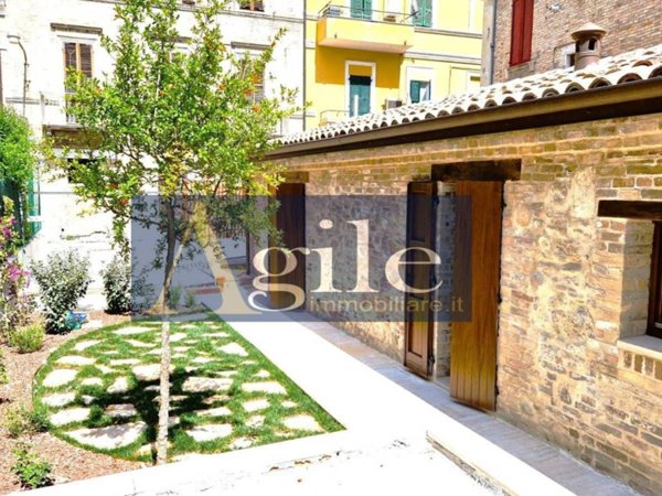 casa indipendente in vendita a San Benedetto del Tronto