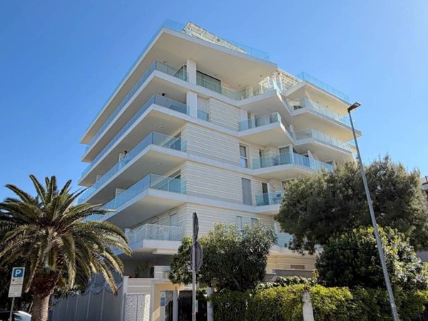 appartamento in vendita a San Benedetto del Tronto in zona Sentina