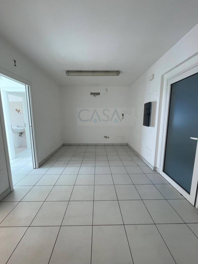 appartamento in vendita a San Benedetto del Tronto in zona Sentina