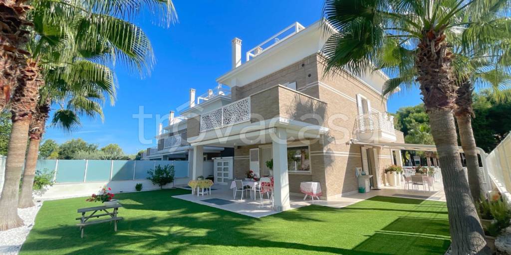 casa indipendente in vendita a San Benedetto del Tronto in zona Sentina
