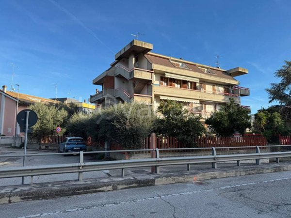 appartamento in vendita a San Benedetto del Tronto in zona Sentina