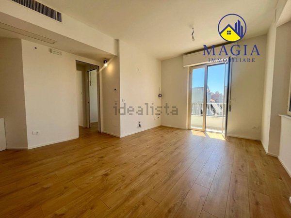 appartamento in vendita a San Benedetto del Tronto in zona Sentina