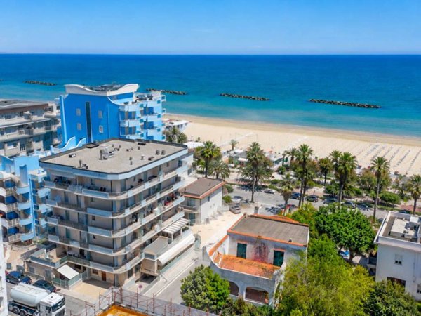 appartamento in vendita a San Benedetto del Tronto in zona Sentina