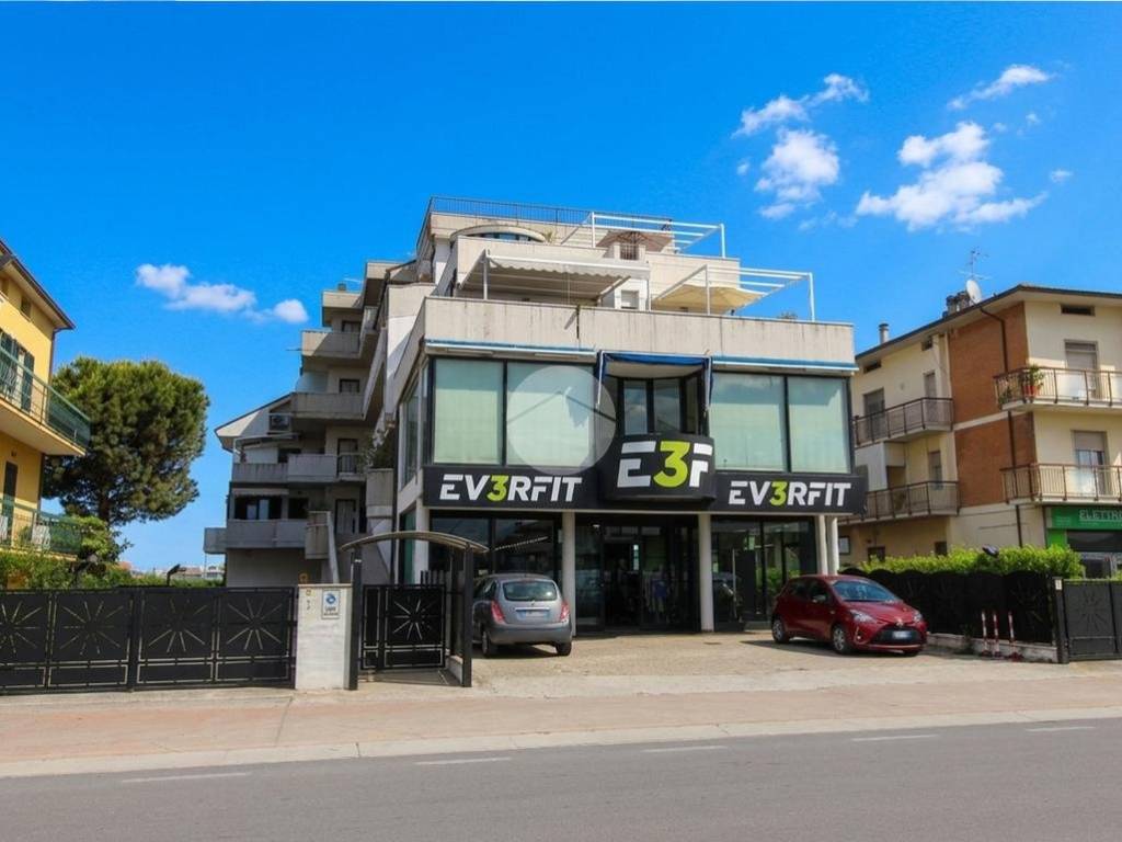 appartamento in vendita a San Benedetto del Tronto in zona Sentina