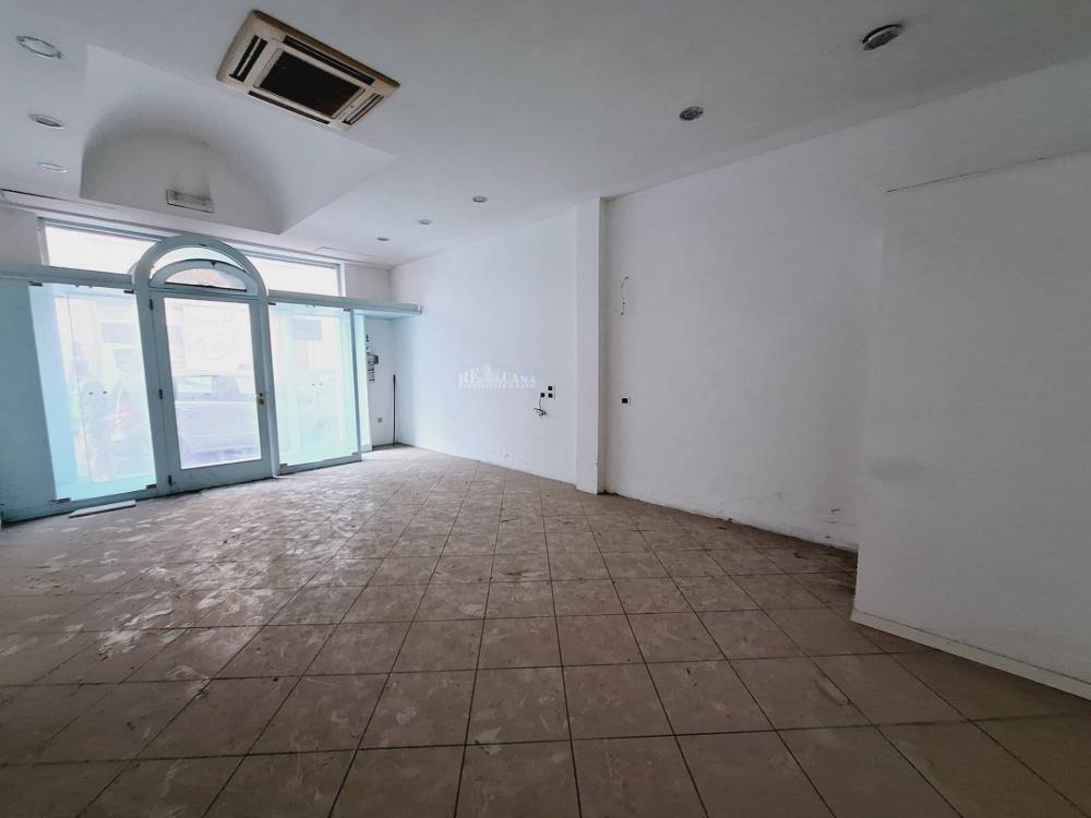negozio in vendita a San Benedetto del Tronto